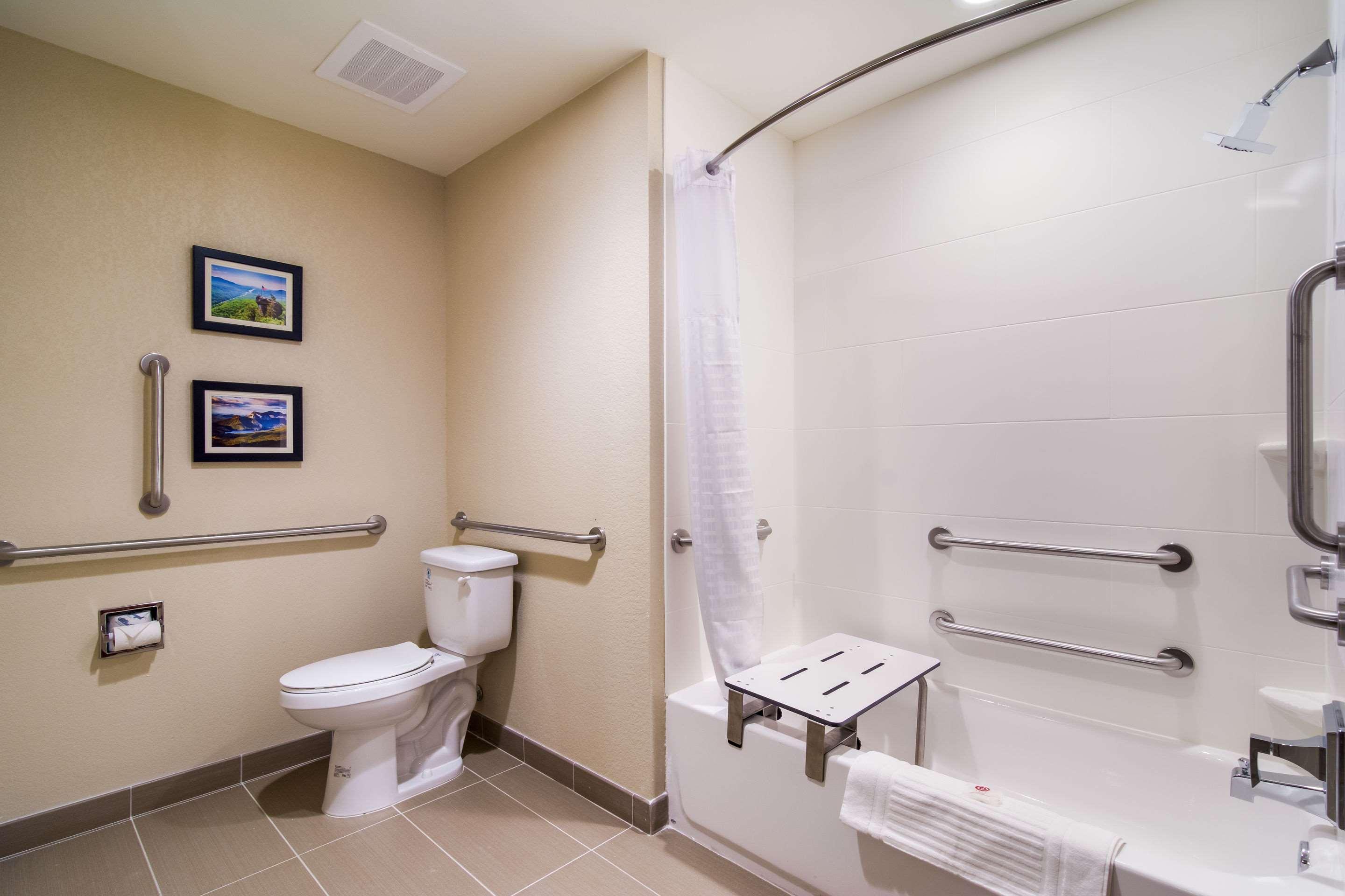 Comfort Inn & Suites ロックヒル エクステリア 写真