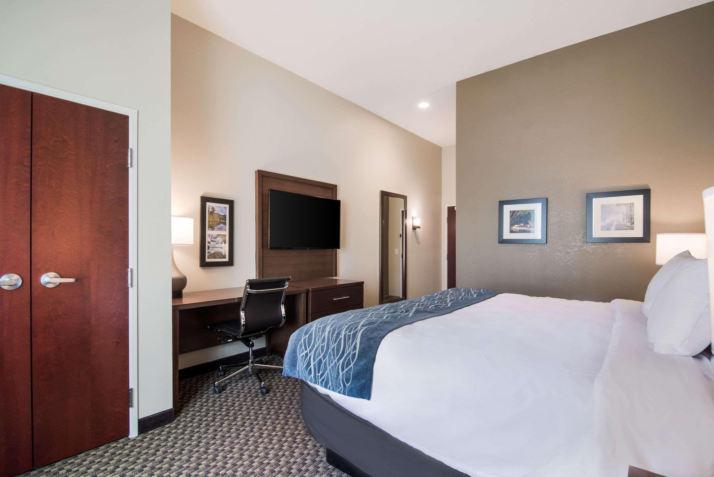 Comfort Inn & Suites ロックヒル エクステリア 写真