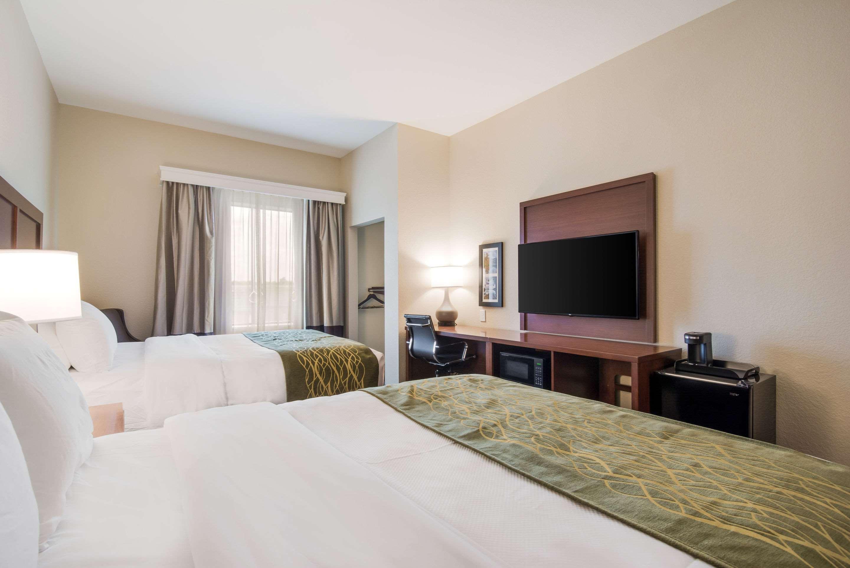 Comfort Inn & Suites ロックヒル エクステリア 写真