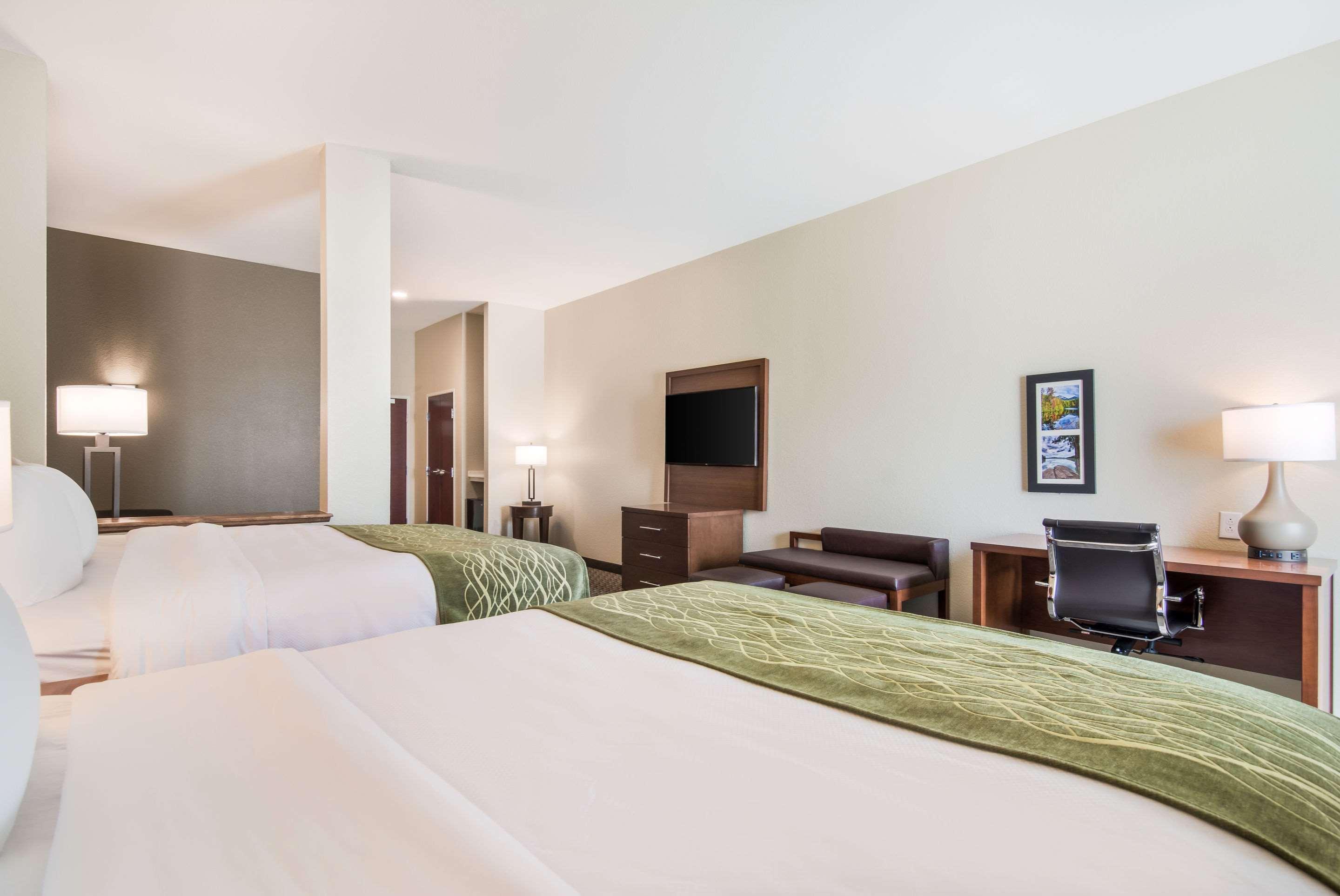 Comfort Inn & Suites ロックヒル エクステリア 写真